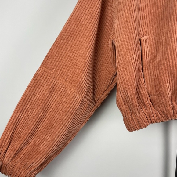 Altar’d State‎ Dusty Pink Women's Corduroy Cropped Hooded Full Zip Jacket - Picture 2 of 9